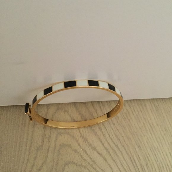NWOT Kate Spade Black & White Take a Bow Bracelet - Picture 5 of 6
